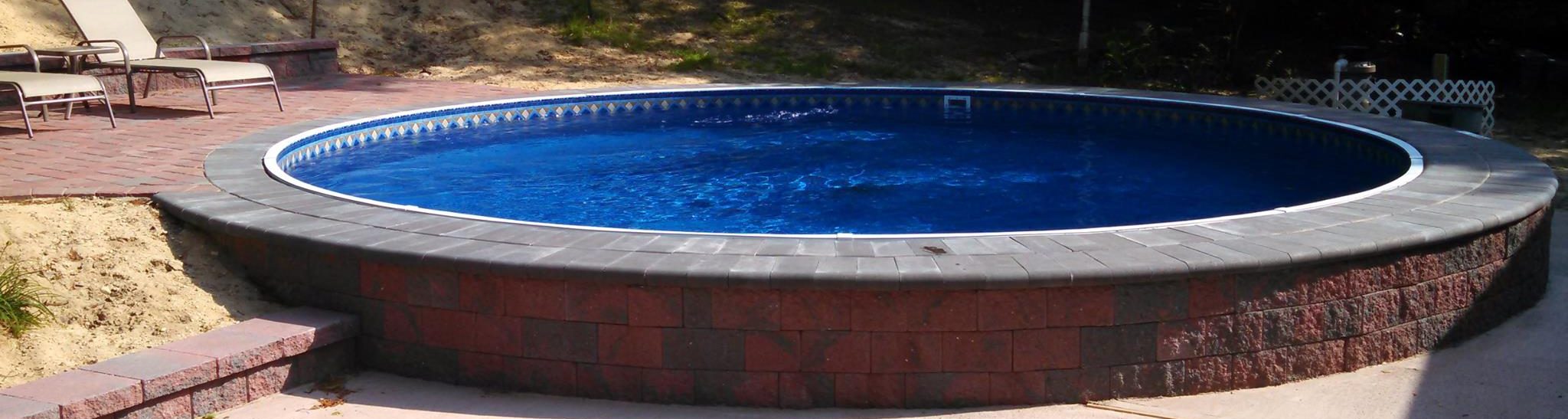 DIY vs. Professional Pool Maintenance