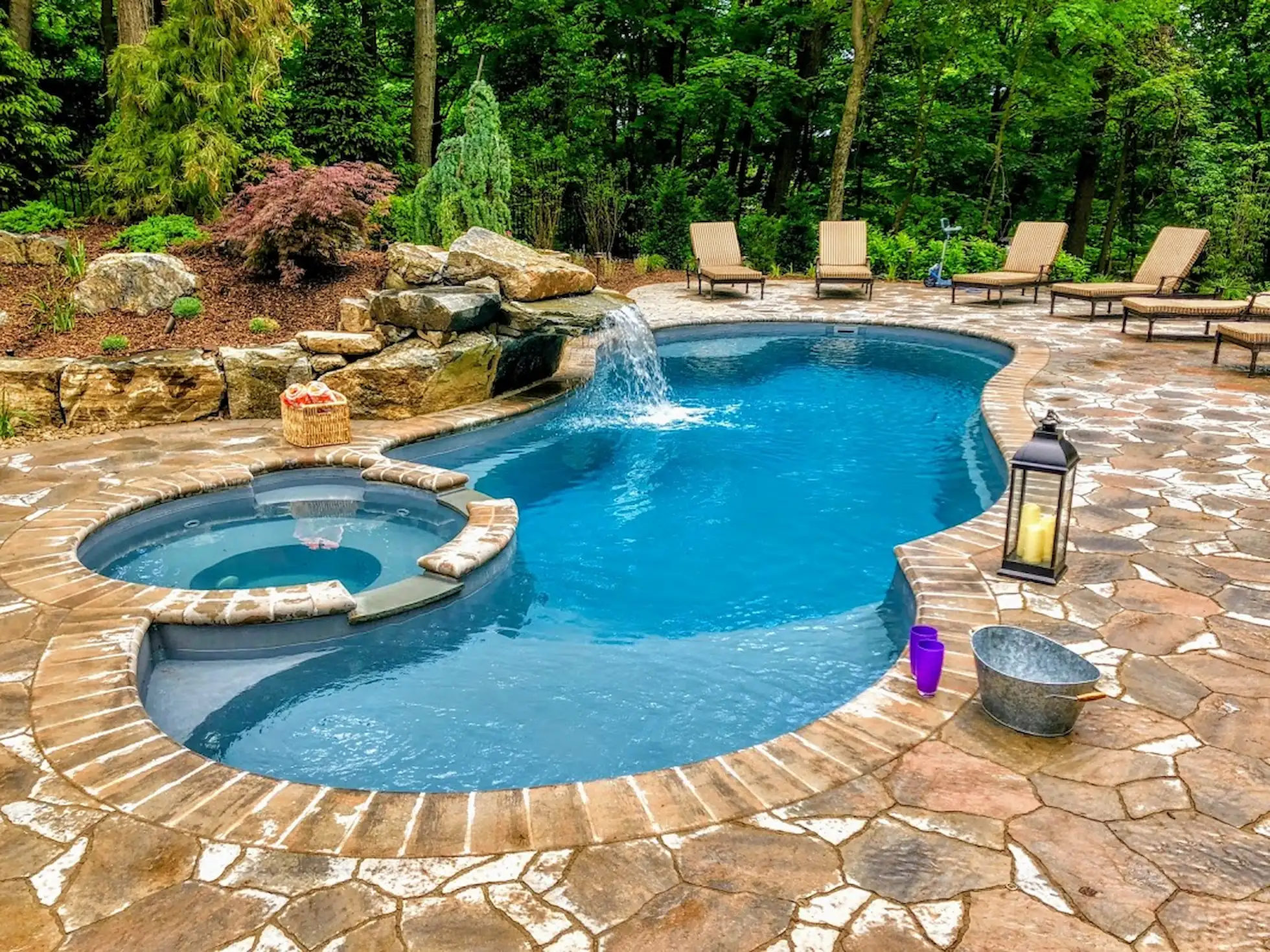 Should I modernize my swimming pool with something trendy or classic?